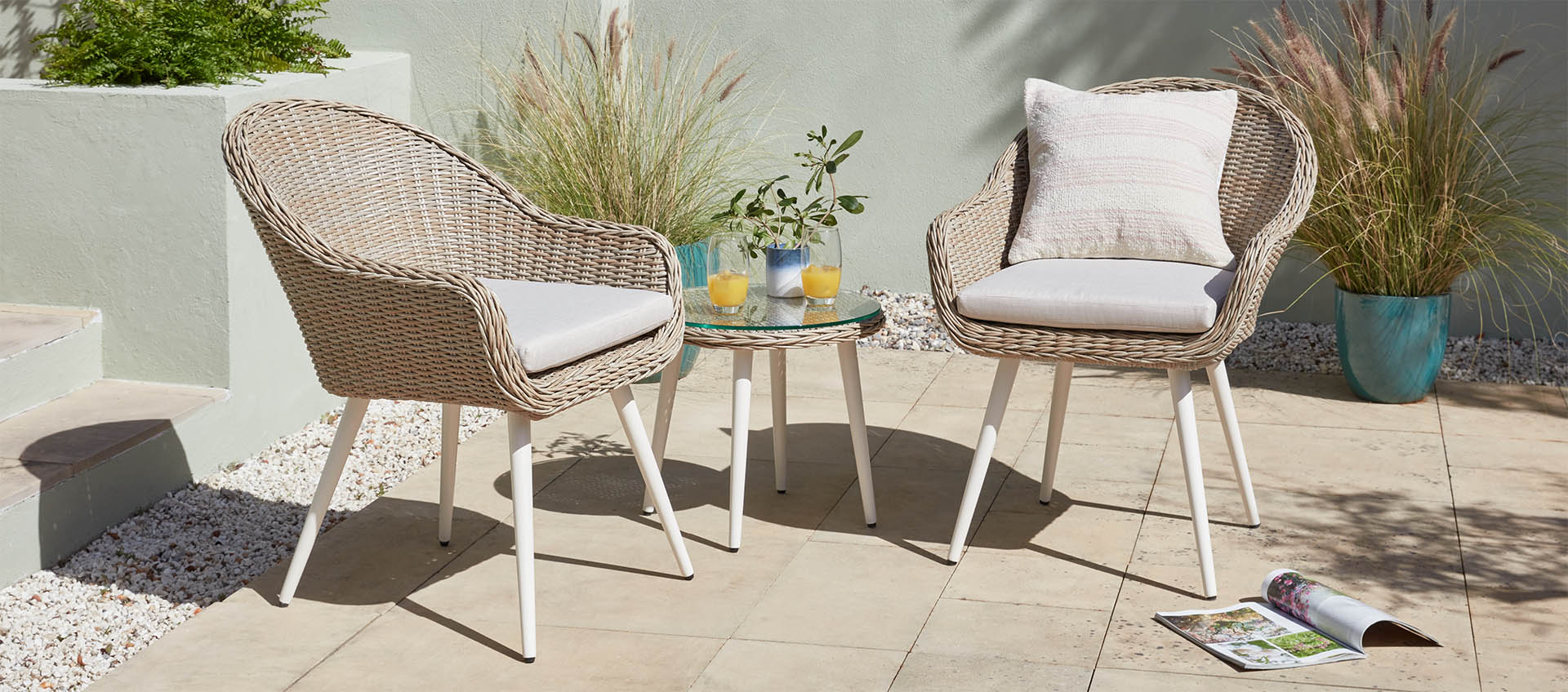 Avebury Bistro Set