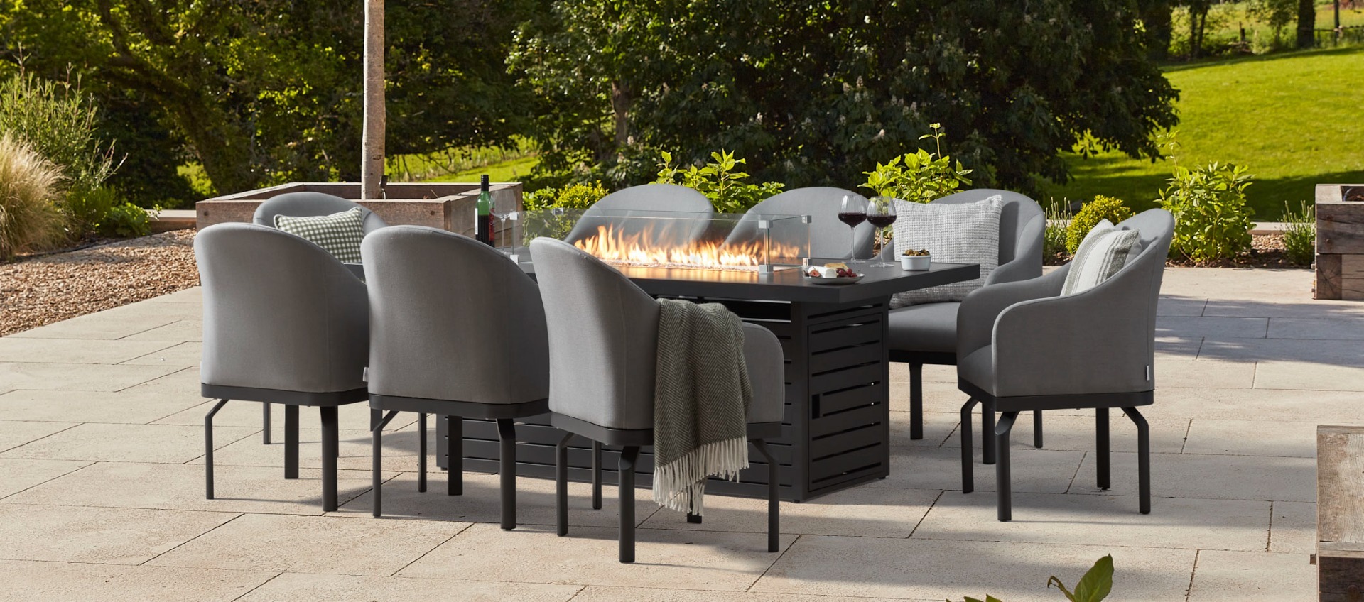 Belgravia 8SF - 8 Seat Dining Set with Fire Pit Table
