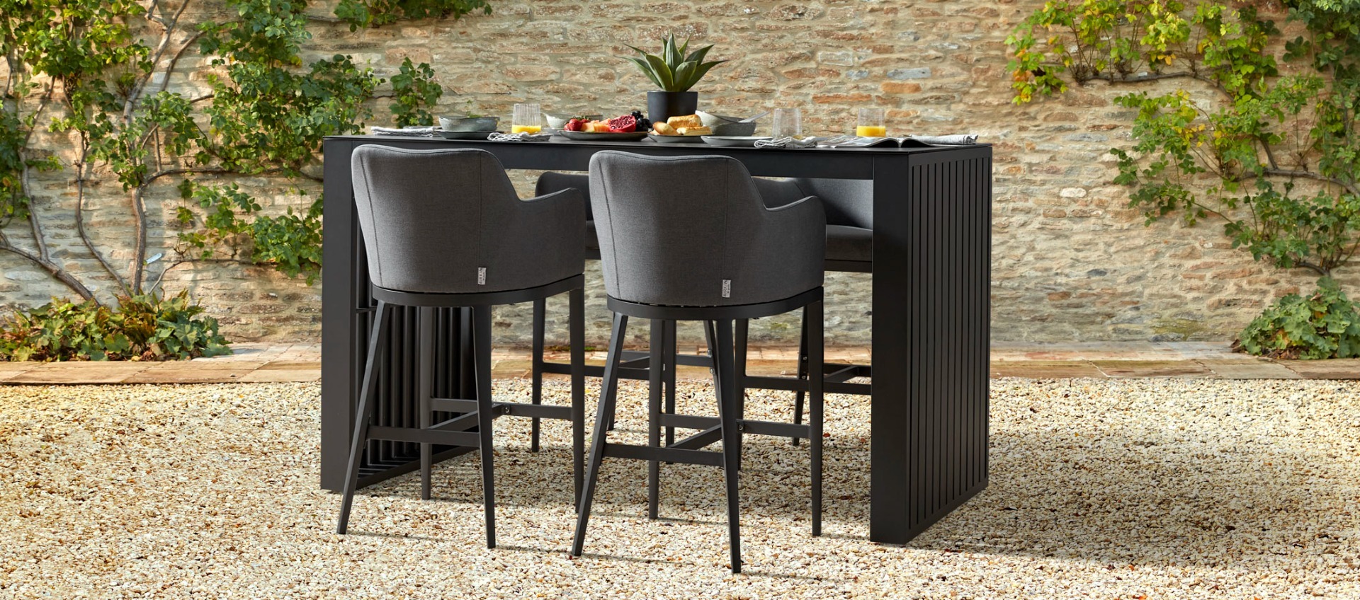 Birkin 4C - 4 Seat Bar Table
