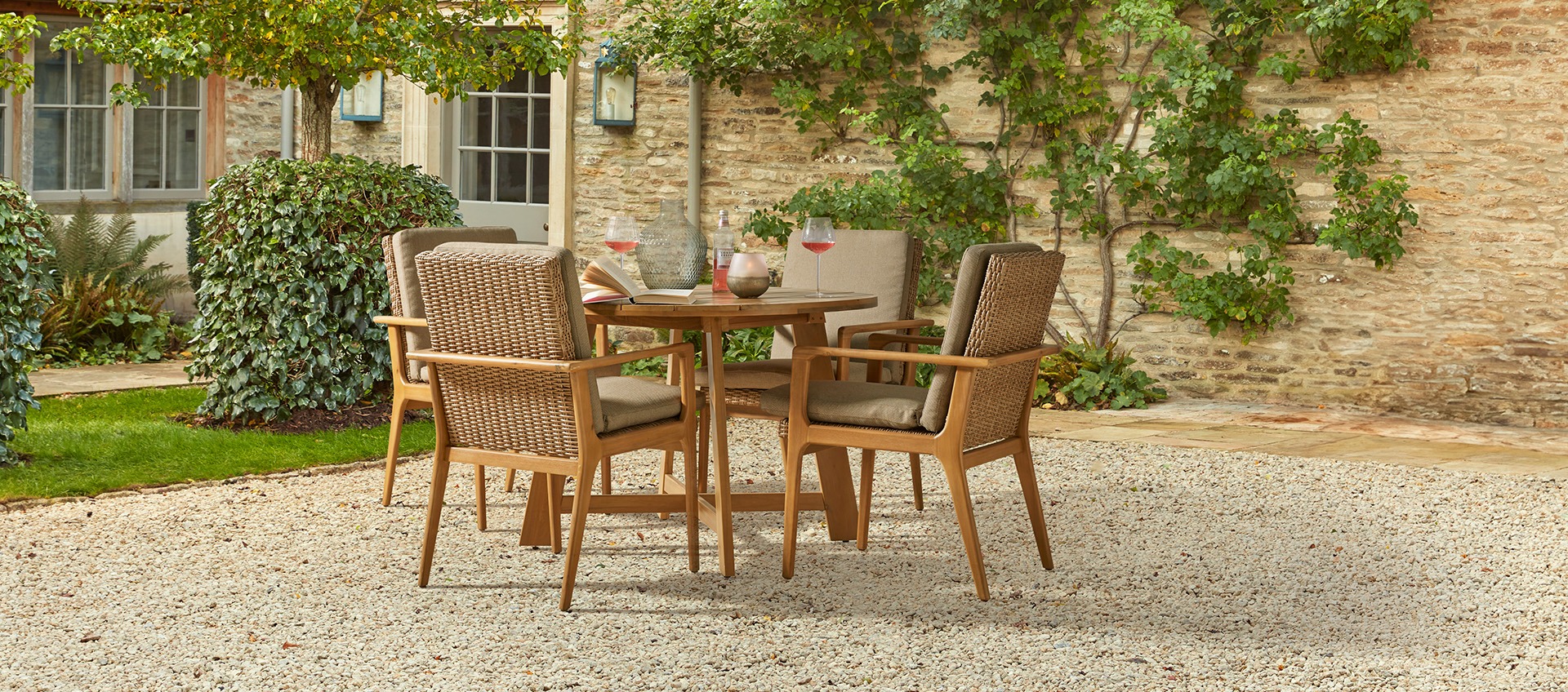 Eden 4S - 4 Seat Dining Set