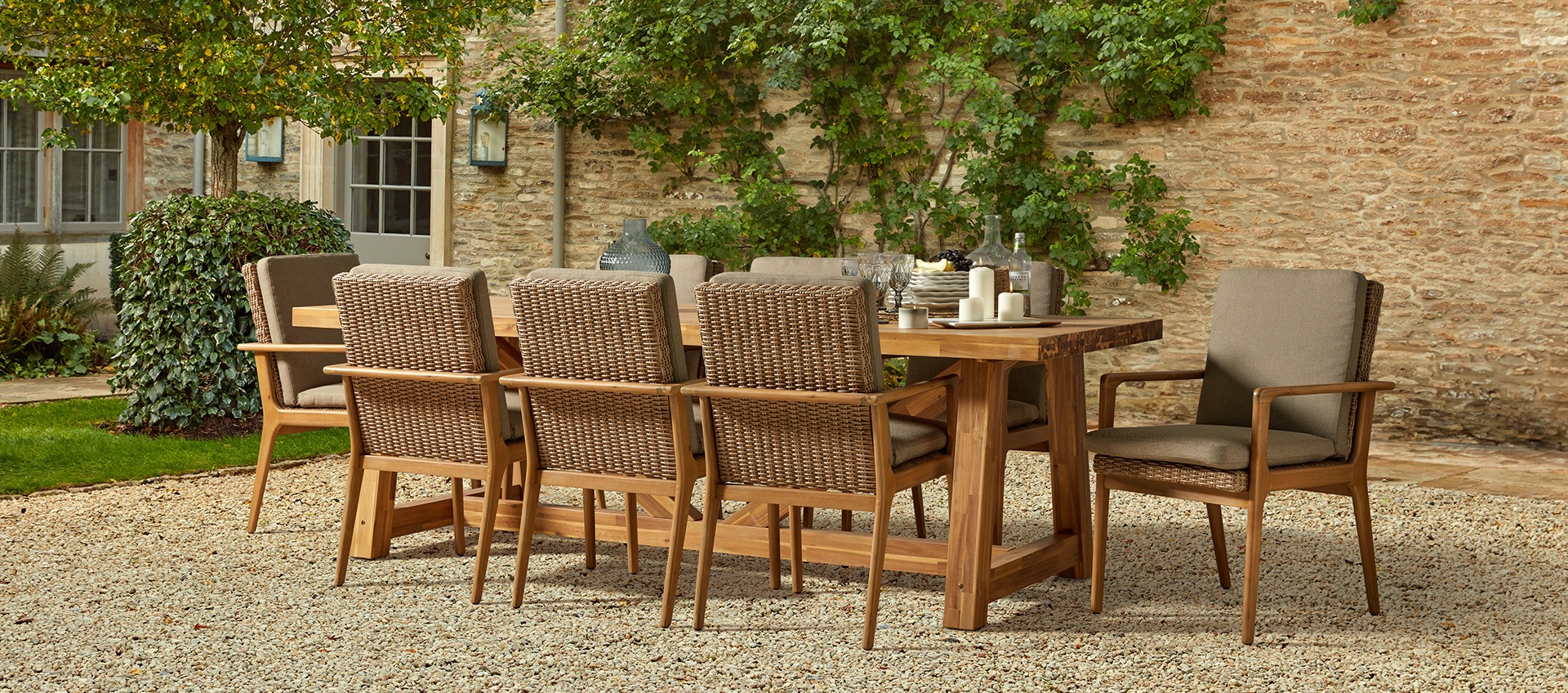 Eden 8S - 8 Seat Dining Set