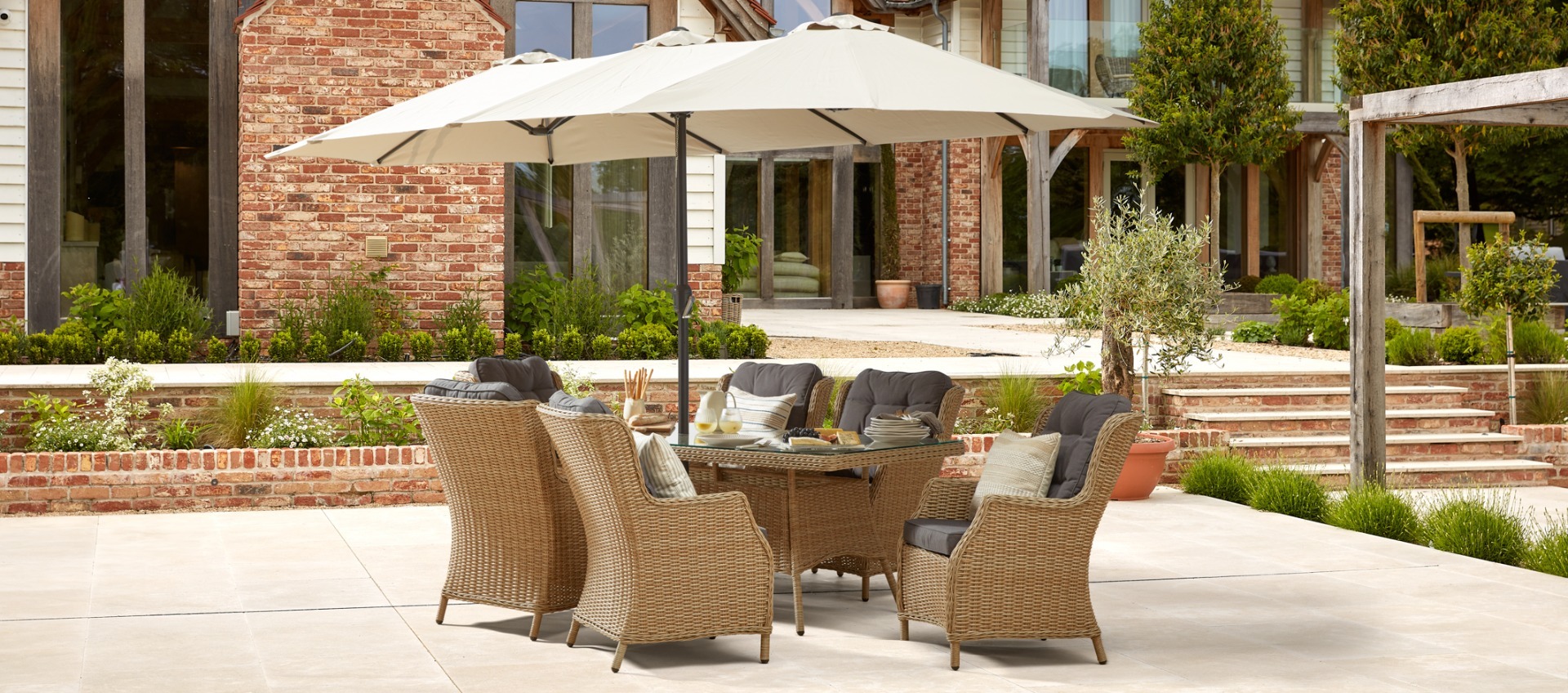 Hampshire 6S - 6 Seat Dining Set - Natural