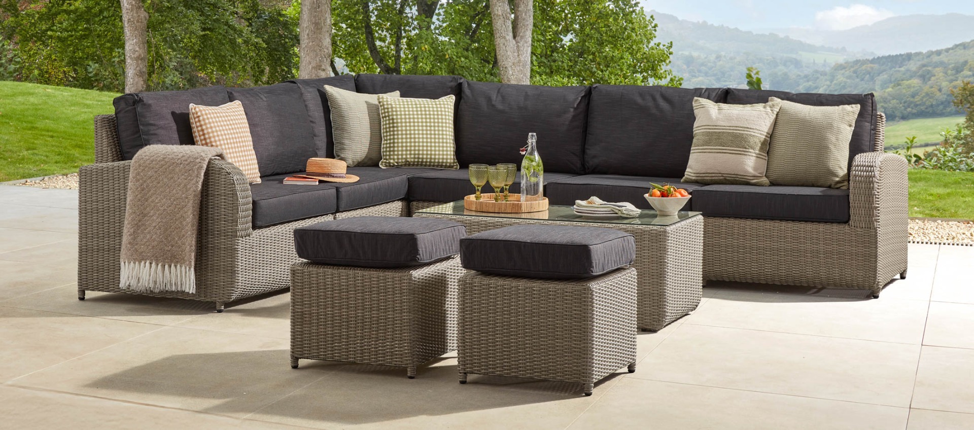 Ledbury 2B - Extended Corner Sofa with Coffee Table and Footstools