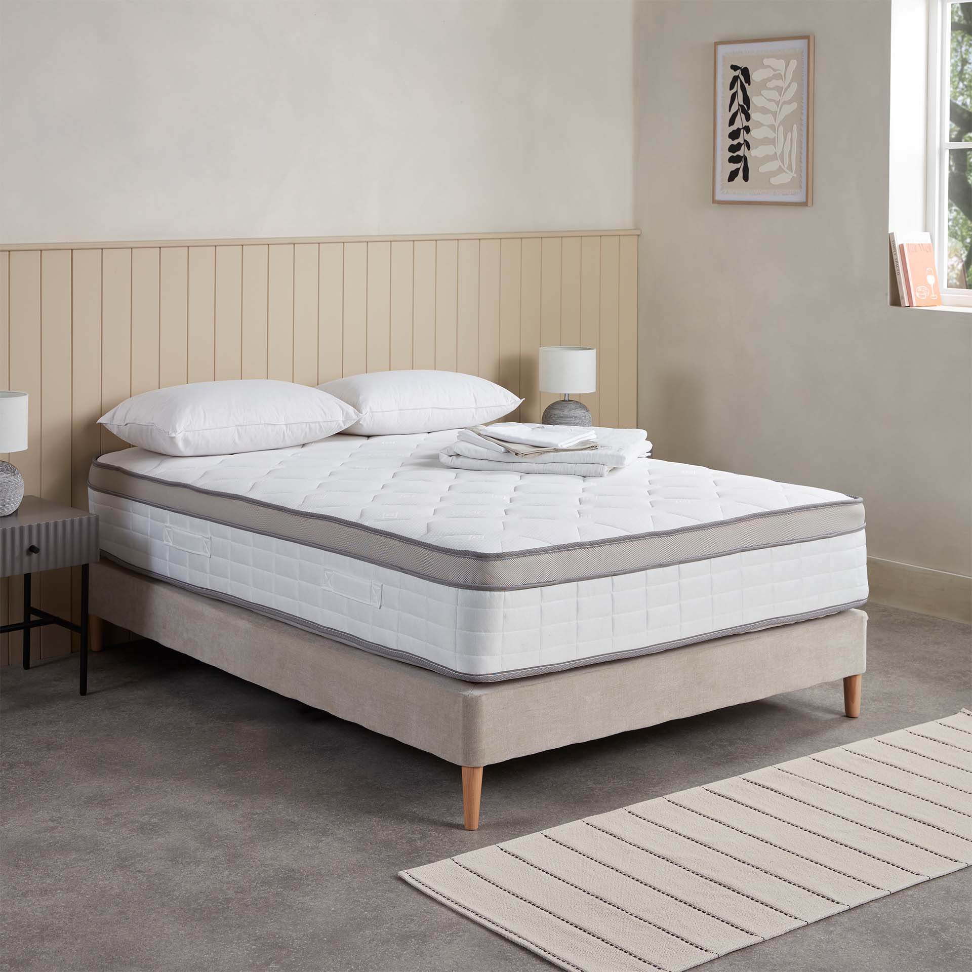 Premium Sleep Style Mattress with Pocket Springs & Cool Foam