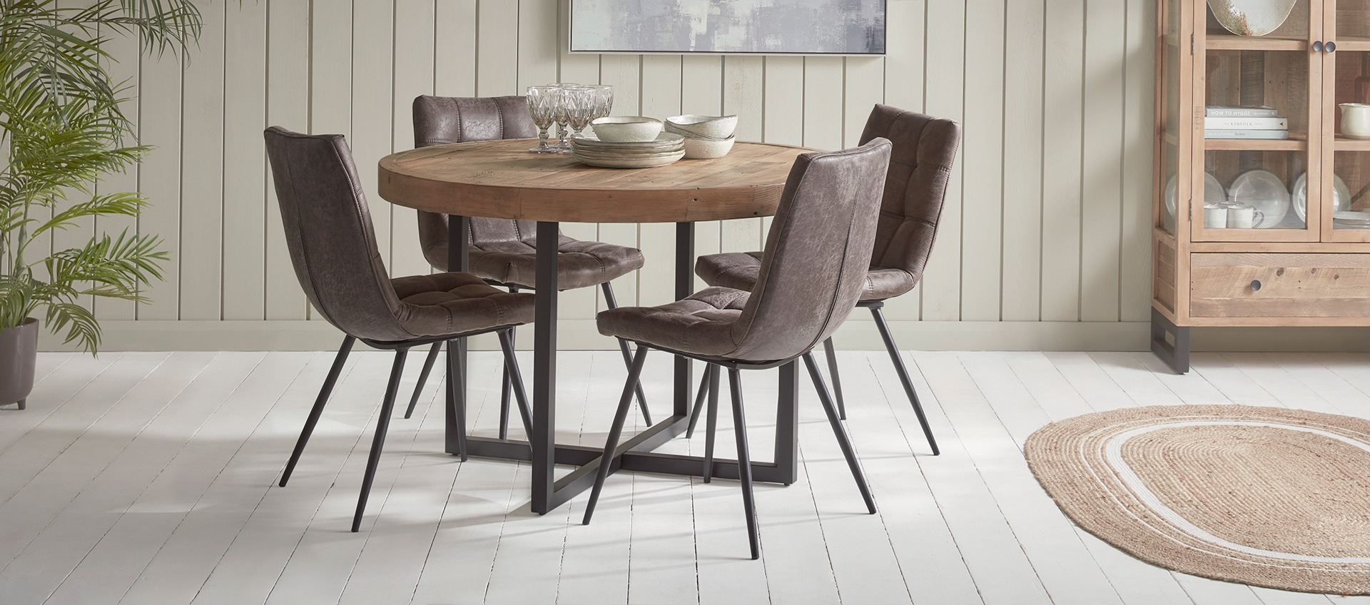 Raven Round Dining Table