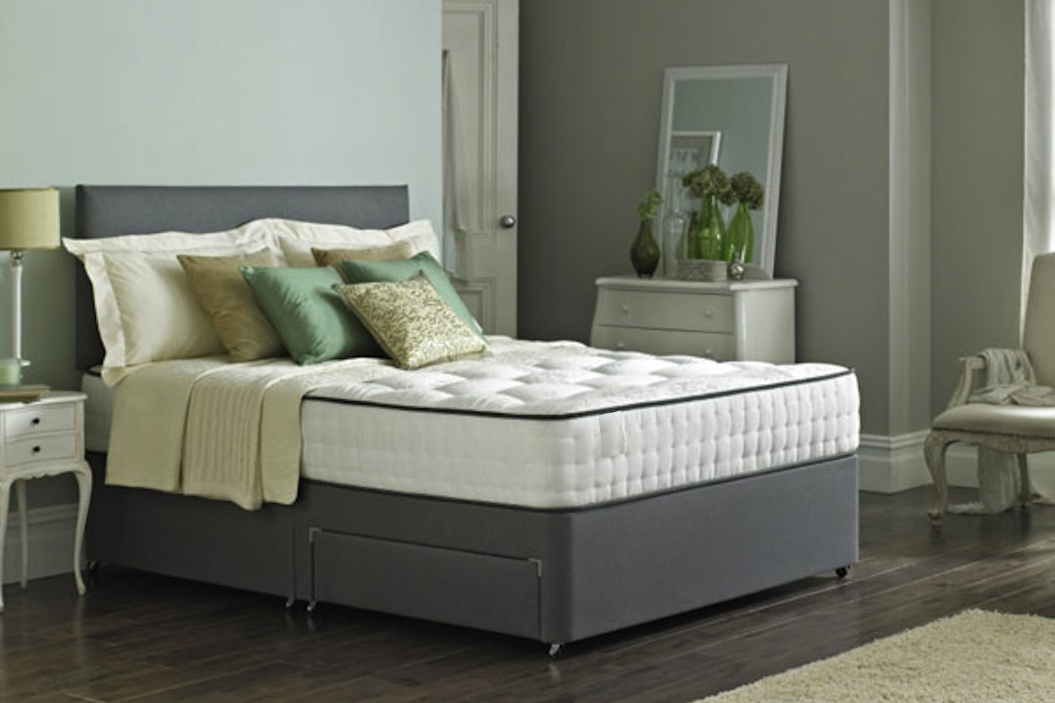 double bed with memory foam mattress for sale